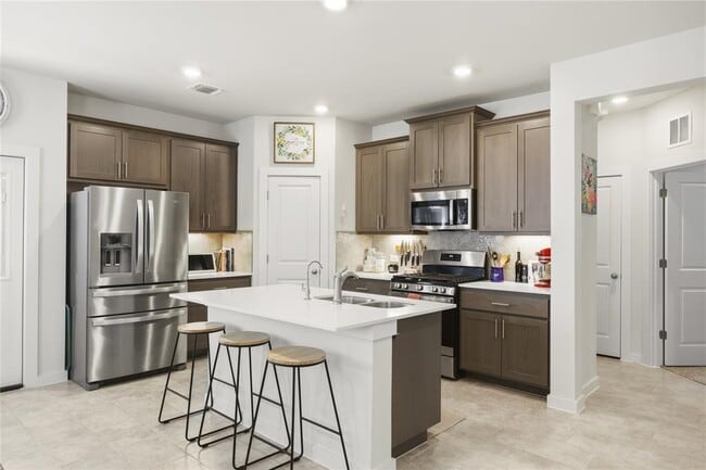 Photo - 514 Clearlake Dr