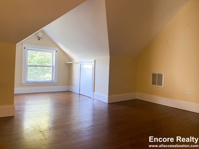 Photo - 23 Parker Hill Ave Townhome