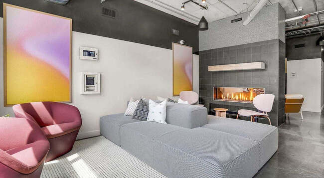 Photo - 360 W 200 S Unidad SI ID1389248P