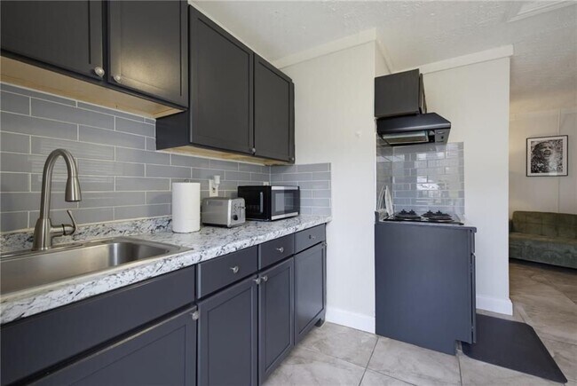 Photo - 235 Walnut St NW Unit F