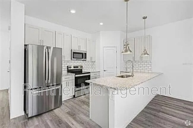 Building Photo - 5205 30th St SW Rental