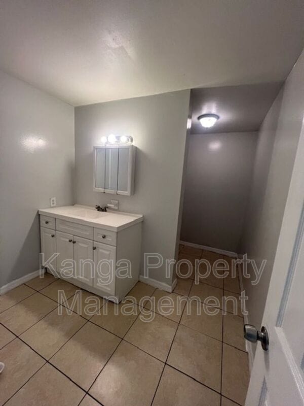 Photo - 3206 Louisiana Ave Unidad 3