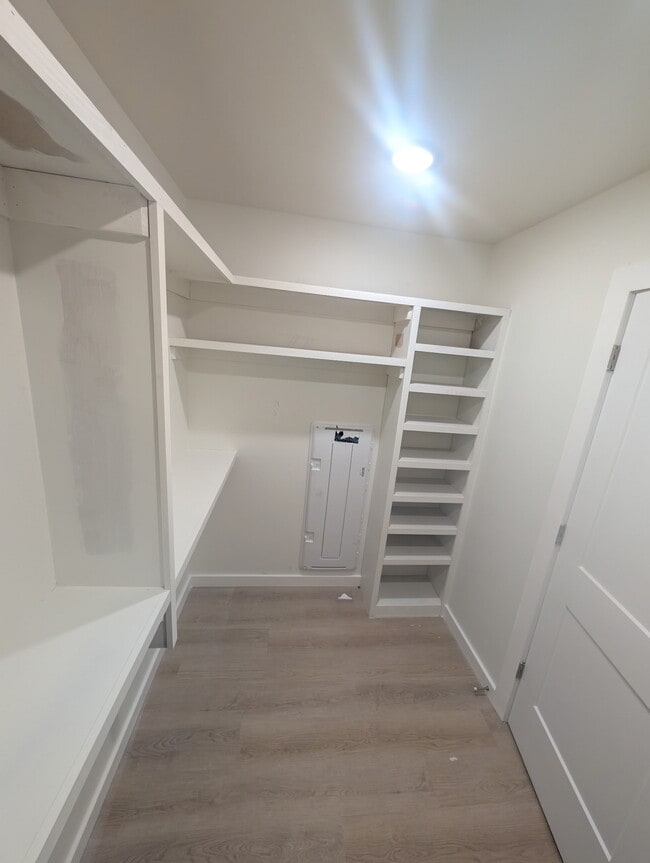 Photo - 202 N Ora St