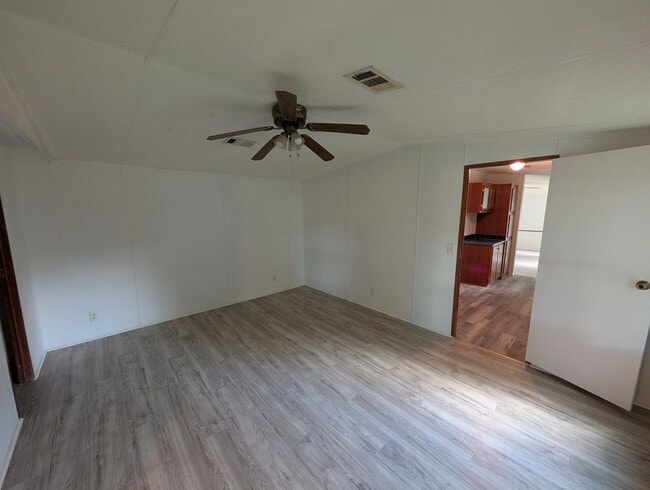 Photo - 956 Southern Ave