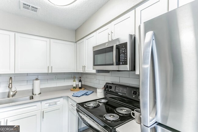 Building Photo - 1067 Pitts Rd Unit 1018_B