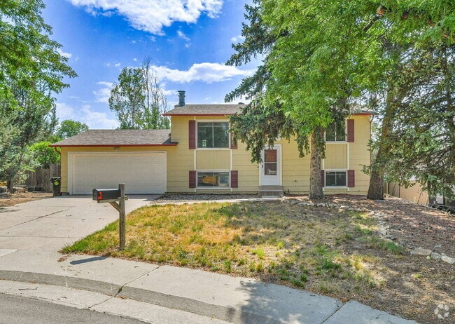 Building Photo - $2,995 - 4 Bed, 2 Bath Home in Aurora with...