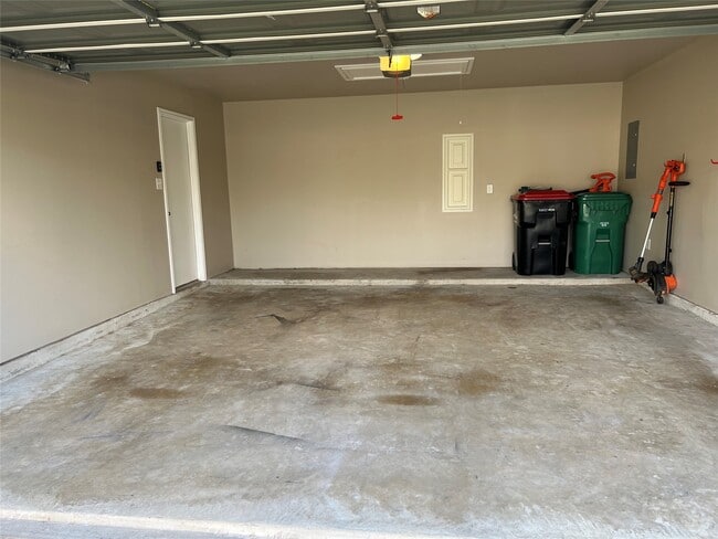 Photo - 14834 Waverly Hill Ln