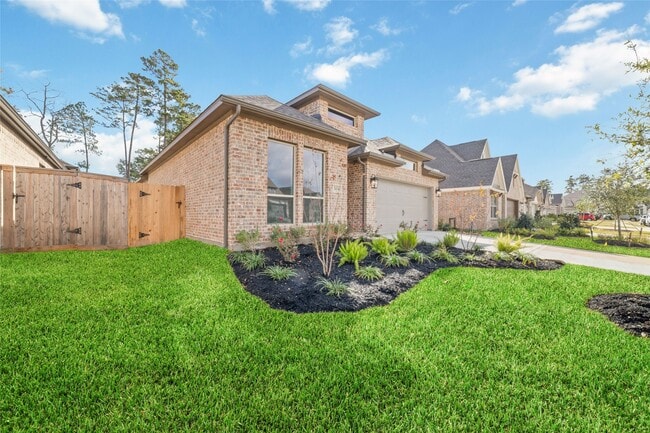 Photo - 1434 Girasol St