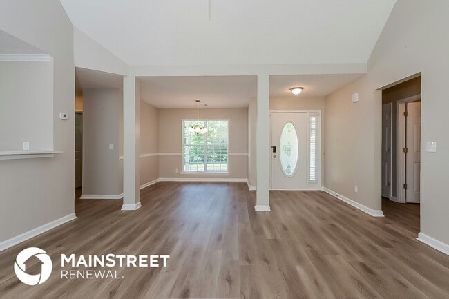 Photo - 230 Dillion Dr