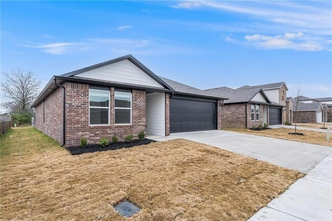 Photo - 4611 W Barhem Dr