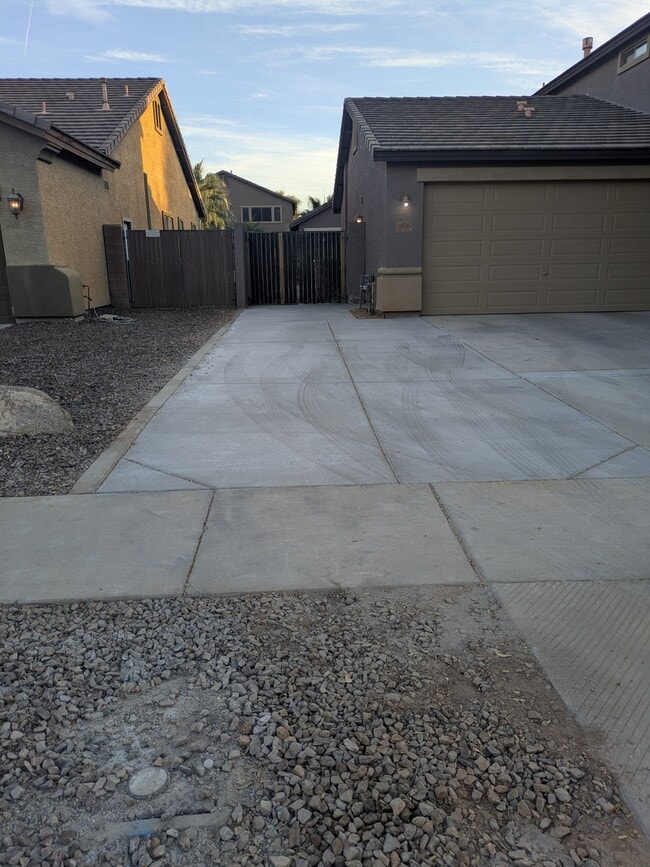 Photo - 14339 W Desert Hills Dr