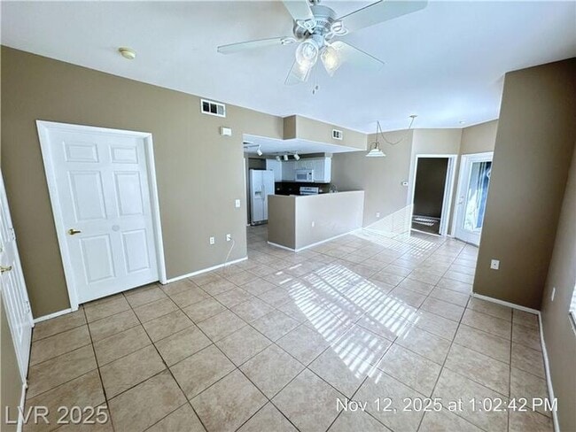 Photo - SILVERADO RANCH – 2ND FLOOR CONDO IN A GAT...