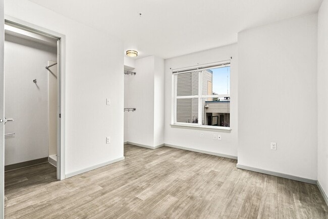 Photo - Alcove West Seattle - Affordable and Effic...