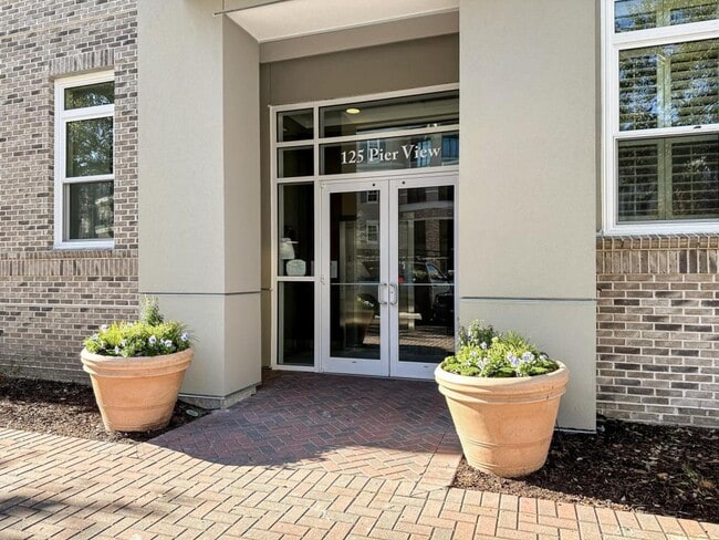 Photo - 125 Pier View St Unit 303