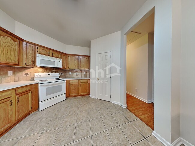 Photo - 6736 Reedy Creek Rd