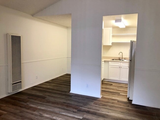 Photo - West Ventura Apartment Unit 6F