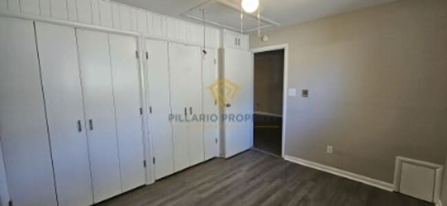 Photo - Renovated 1 Bedroom at Campbell Apartments Near Downtown Available Now! Unidad 1434