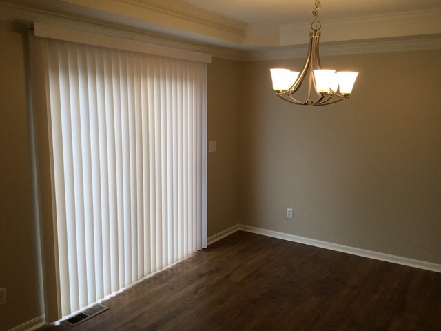 Photo - 1130 Donner Dr House