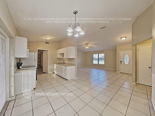 Photo - 8105 55th St E