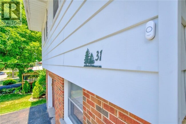 Photo - 31 Brodick St