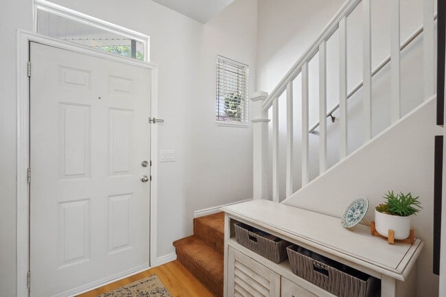 Photo - 140 N Bamberger Rd E