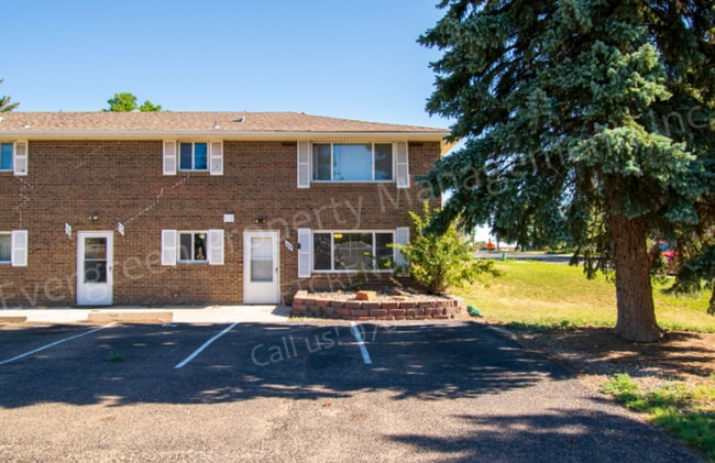 Building Photo - 174-180 Rick Dr Unit 178