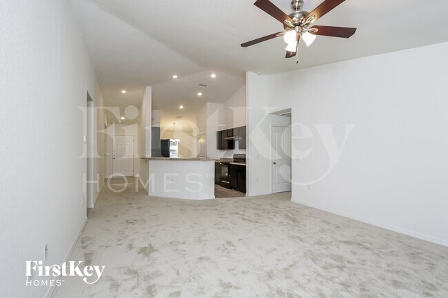 Photo - 4611 Belladonna Ave