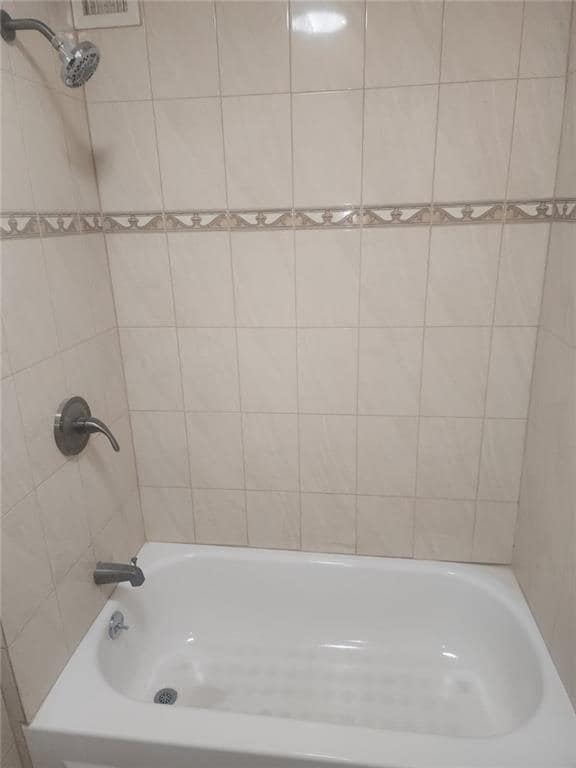 Photo - 404 Logan St Unit 1