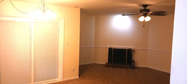Photo - 302 Patriot Ln Unit B