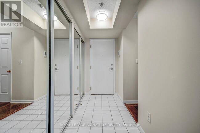 Photo - 7 Carlton St. Unit 306