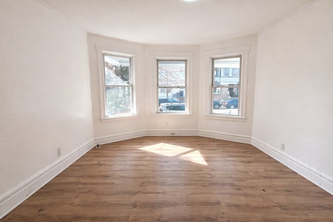 Building Photo - 878 S 19th St
