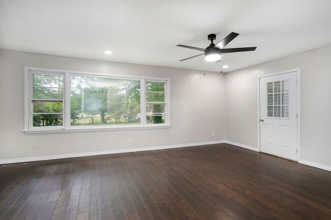 Photo - 813 E Morningside St