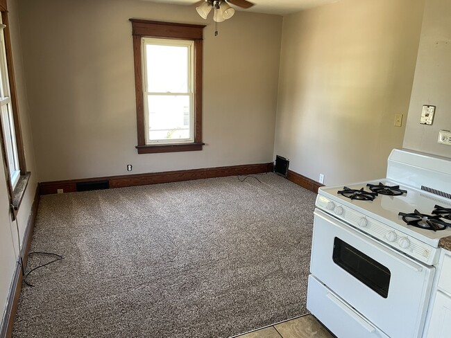 Photo - 2414 9th Ave Unidad 2