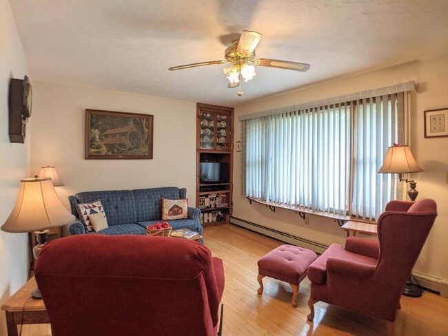 Photo - 22 Emerald Dr