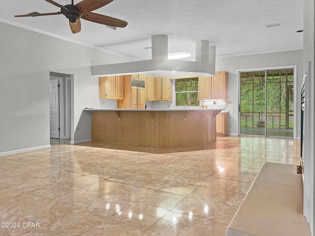 Photo - 216 Sundial St