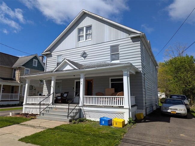 Building Photo - 208 S Liberty Ave Unit 1