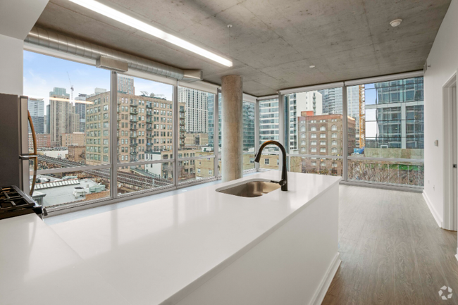 Building Photo - 1405 S State St Unit 701 Rental