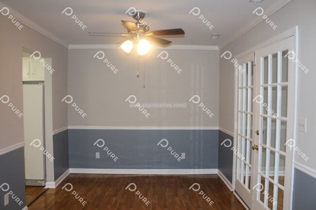 Photo - 2817 Wynterhall Rd SE