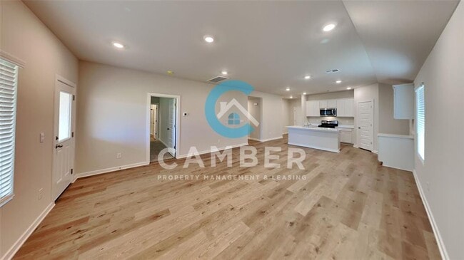 Photo - 394 Indiana Ct