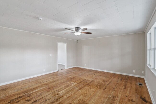 Photo - 117 Gayle Ave