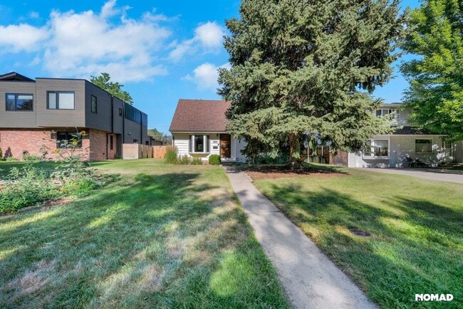 Building Photo - 3BR 2BA House in Cherry Hills Vista