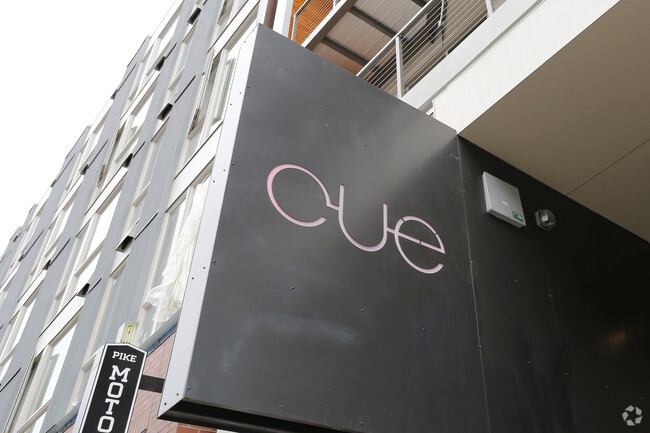 Building Photo - The Cue Rental
