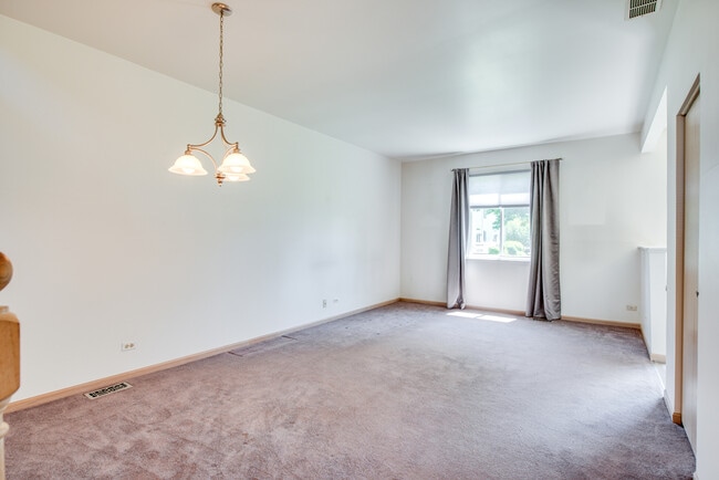 Photo - 1216 Arapaho Ct
