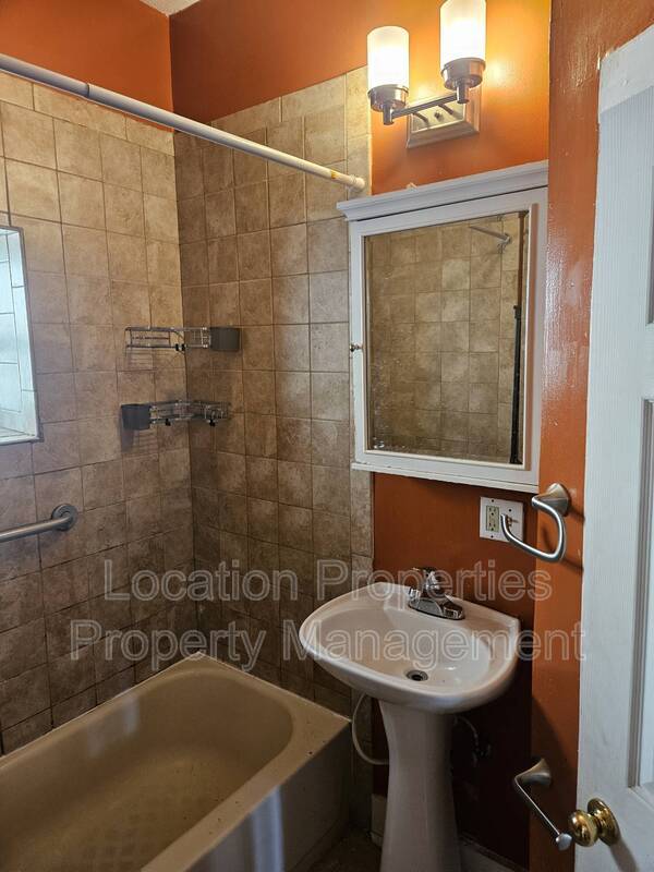 Photo - 1004 Rhode Island St