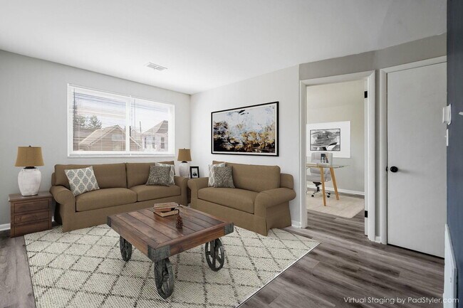 Photo - 474 Elsmere St Unidad A