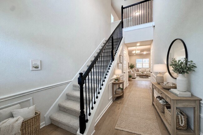 Photo - 9749 Grace Rdg Dr