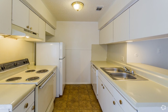 2x1 Flat - Kitchen