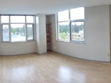 Photo - 1100 106th Ave NE Unit 812