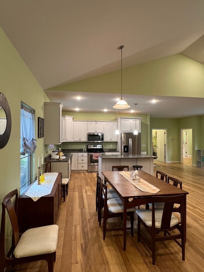 Photo - 3 Bedroom/ 2 bath home for rent in Rolla, MO