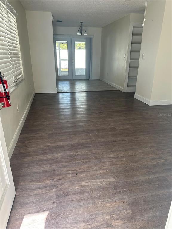 Photo - 1017 E 1st Ave